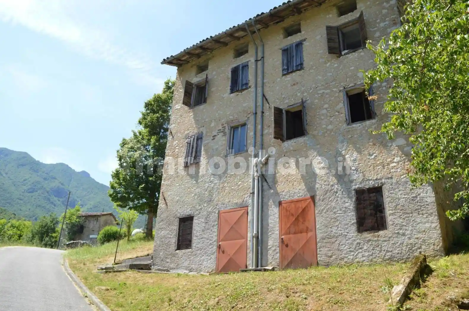 Rustico - Casale in vendita a Posina