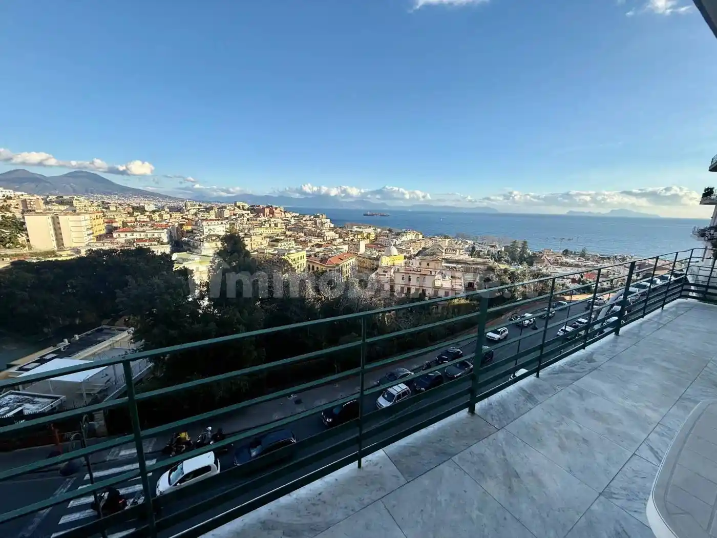 Appartamento in vendita a Napoli