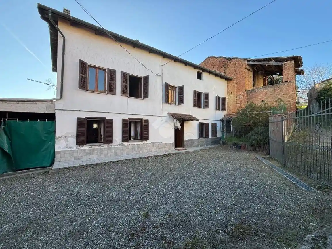 Casa indipendente in vendita a Maranzana