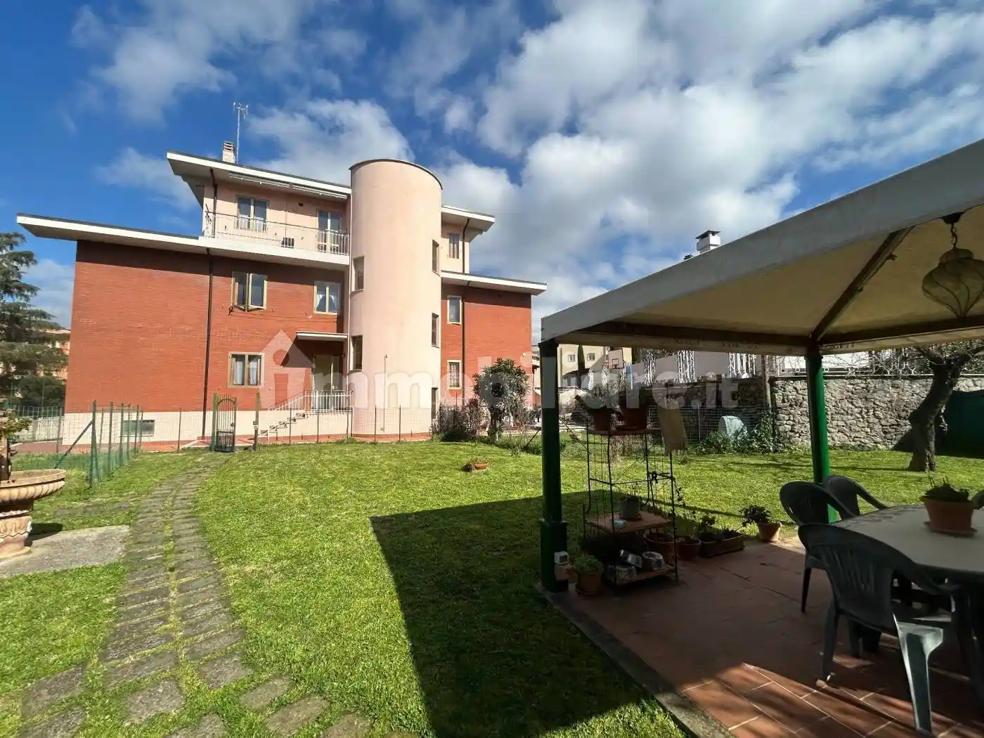 Appartamento in vendita a Viterbo