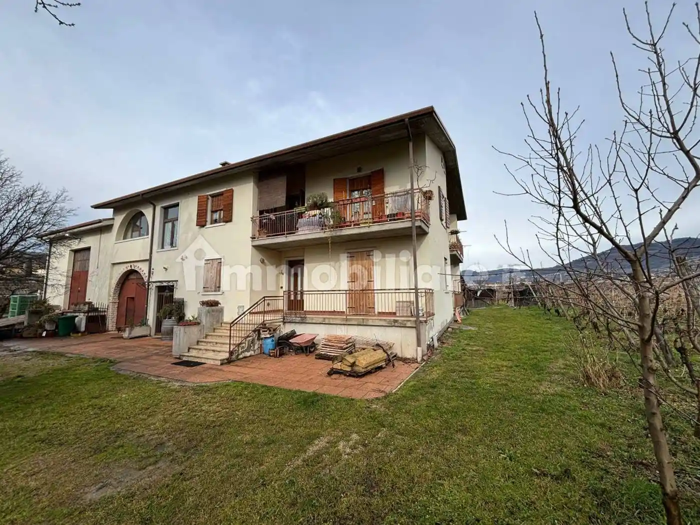 Palazzo - Edificio in vendita a Negrar di Valpolicella