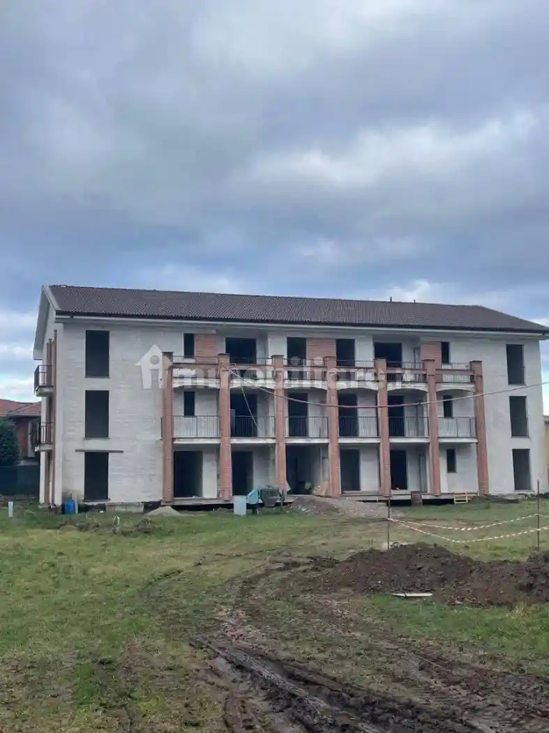 Appartamento in vendita a Varallo Pombia