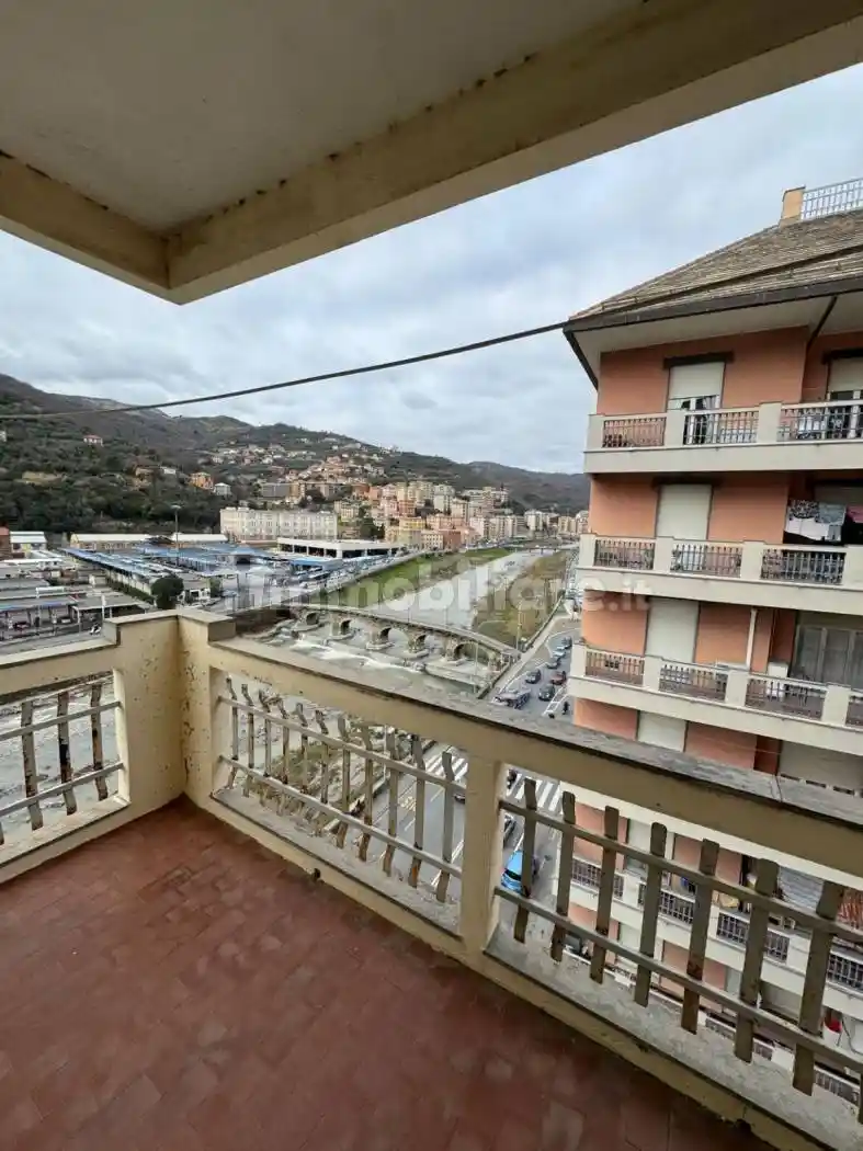 Appartamento in vendita a Genova
