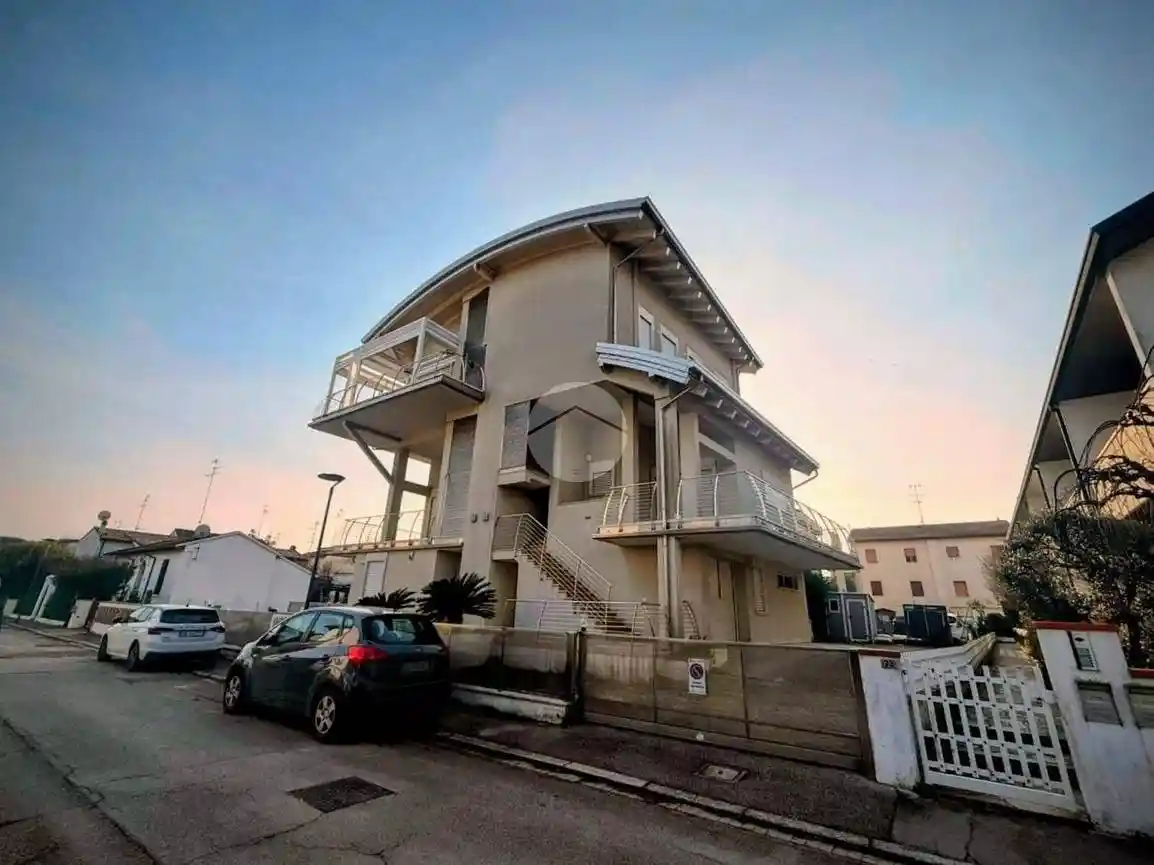 Appartamento in vendita a Ravenna