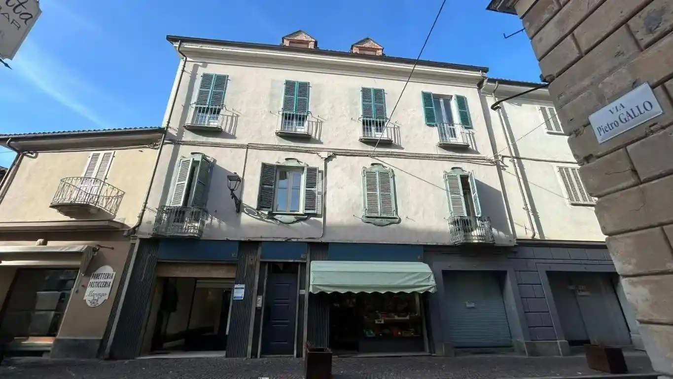 Appartamento in vendita a Busca