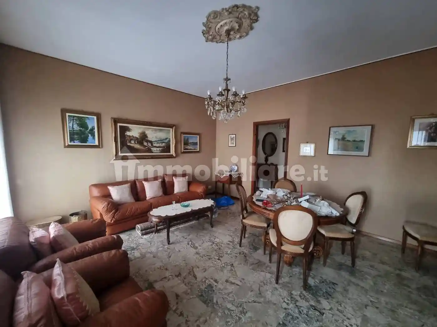 Appartamento in vendita a Pavia