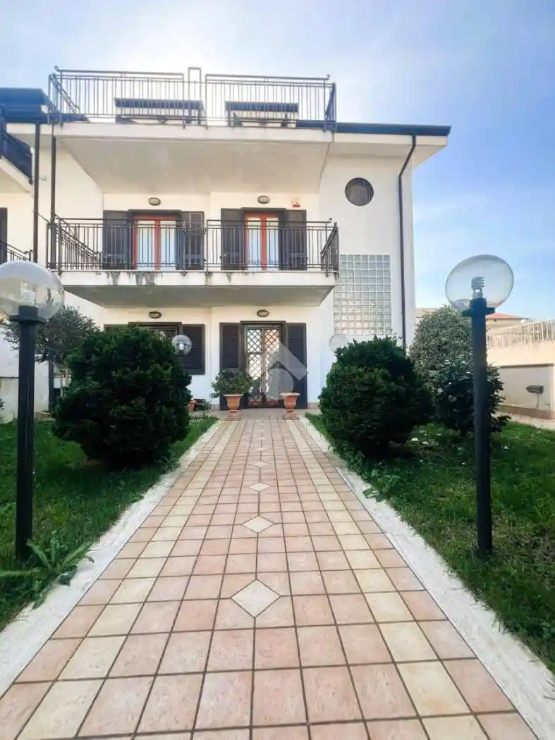 Villetta a schiera in vendita a Carinaro