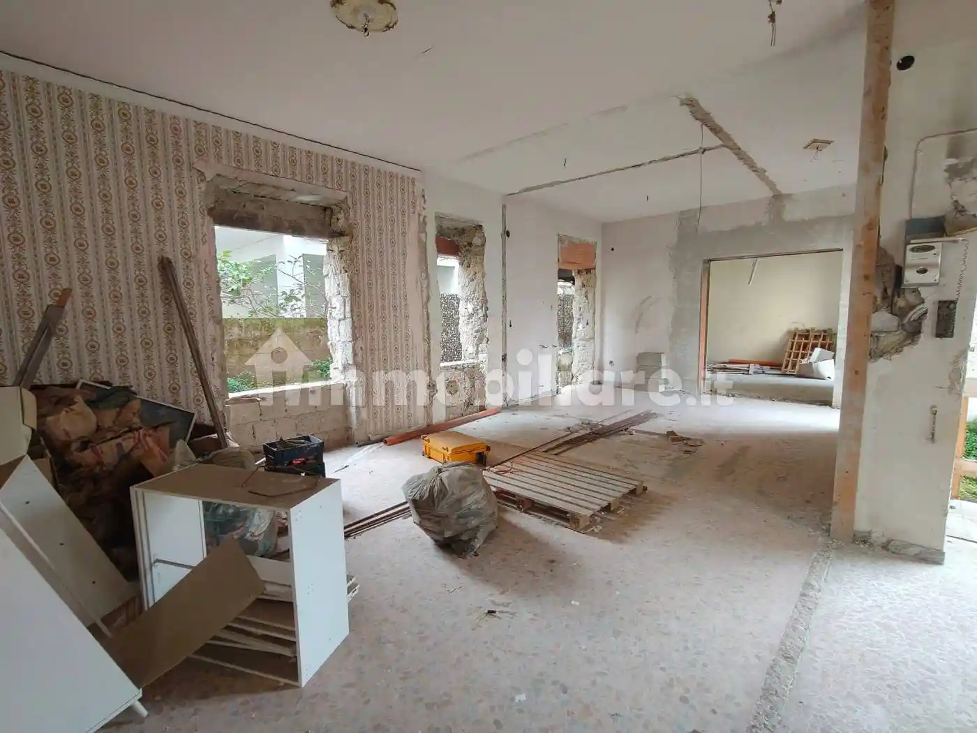 Palazzo - Edificio in affitto a Giugliano in Campania