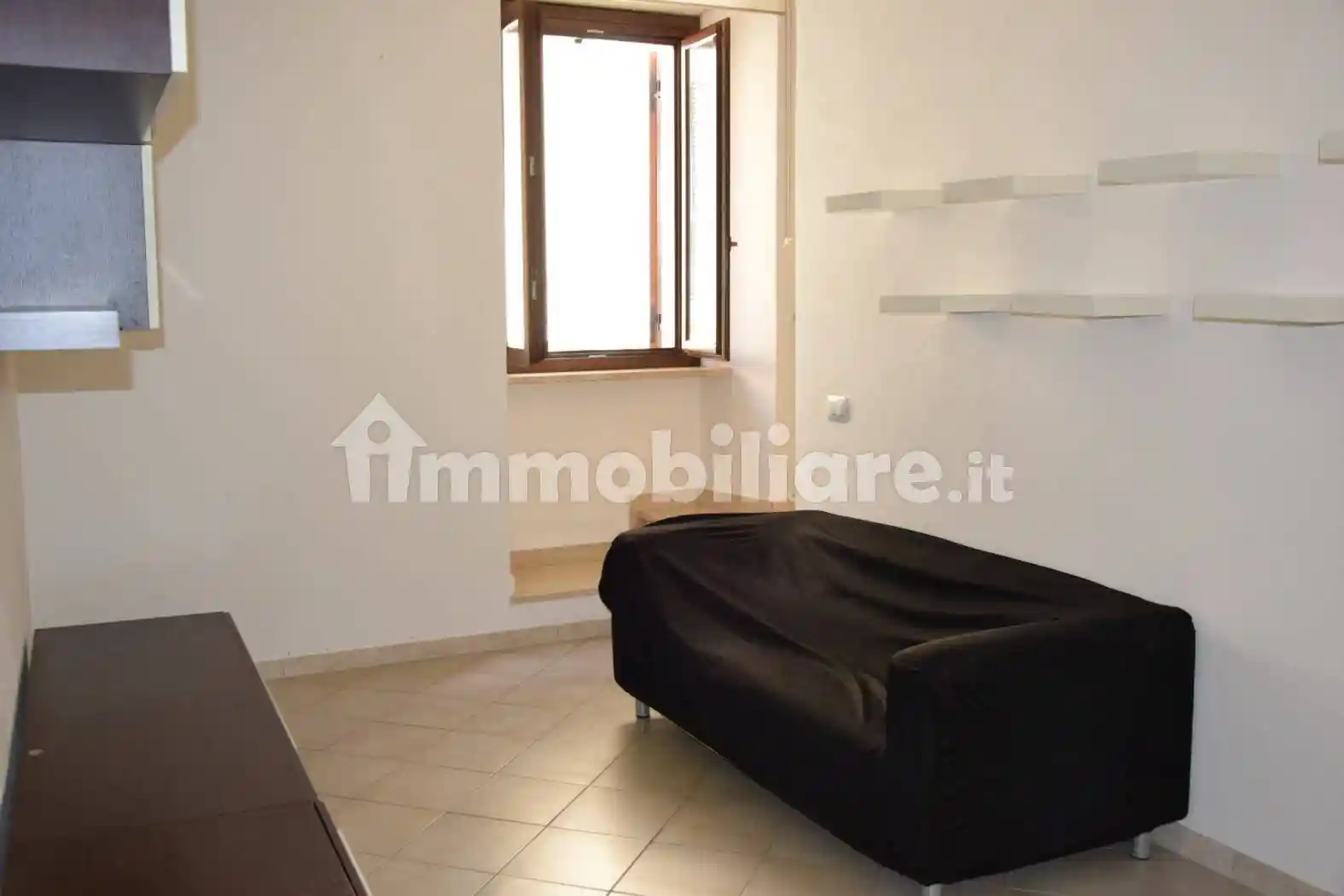 Casa indipendente in affitto a Foligno