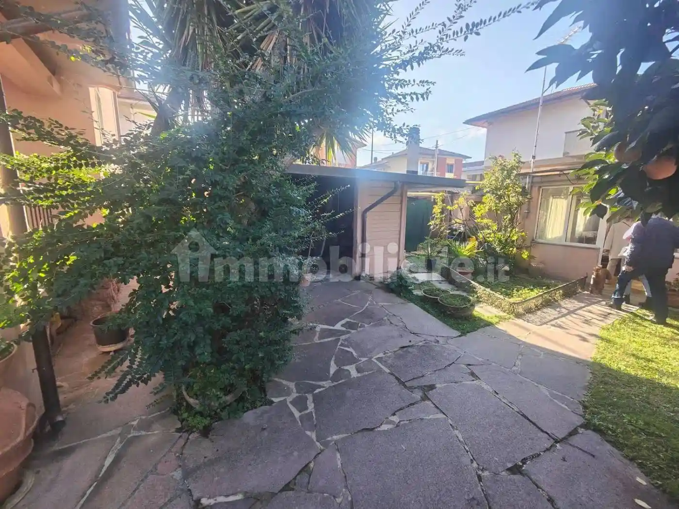 Villa in vendita a Carrara