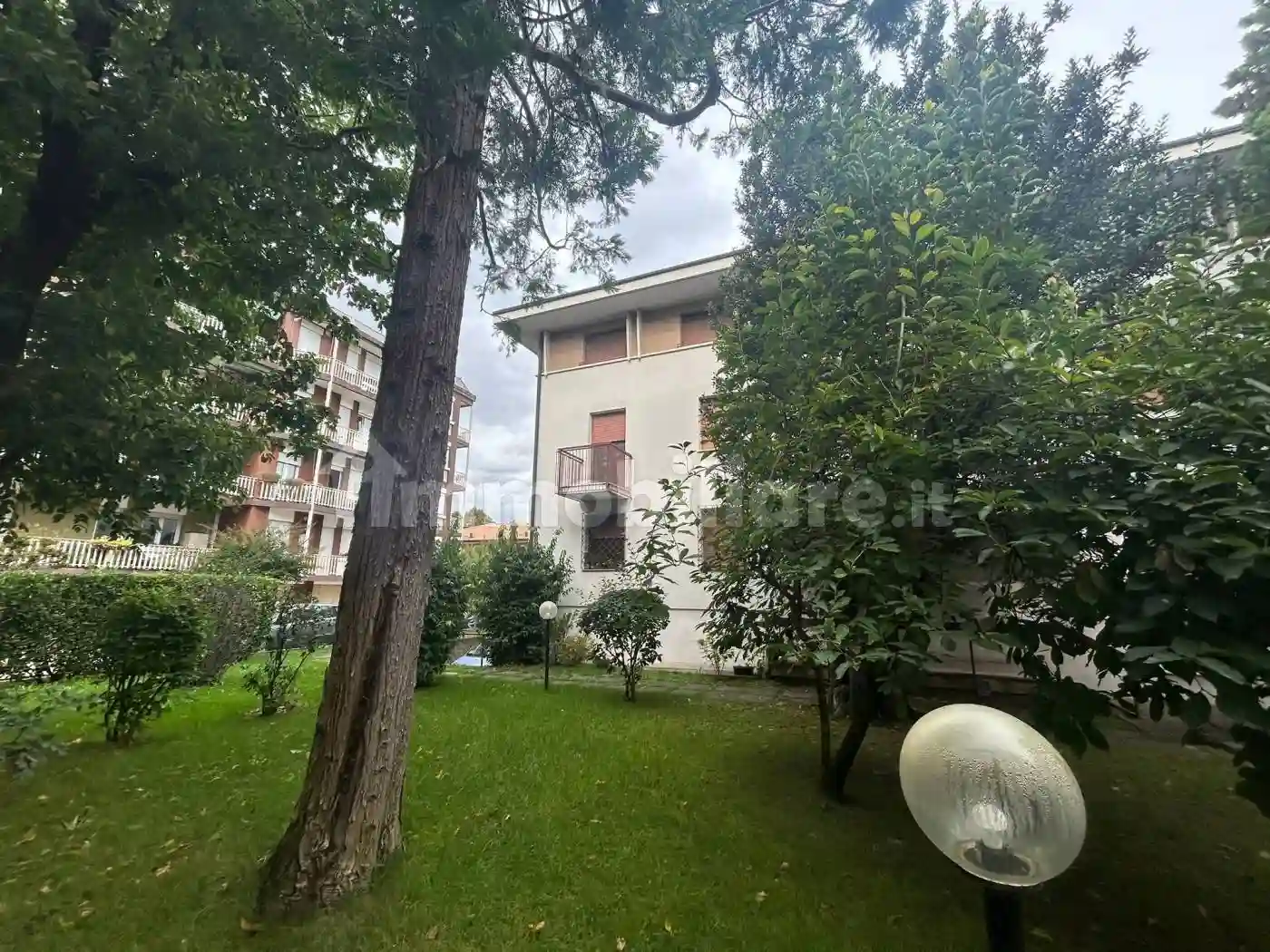 Palazzo - Edificio - foto 2