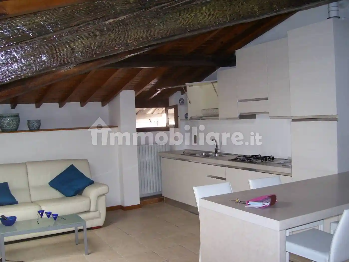 Attico - Mansarda in affitto a Verona