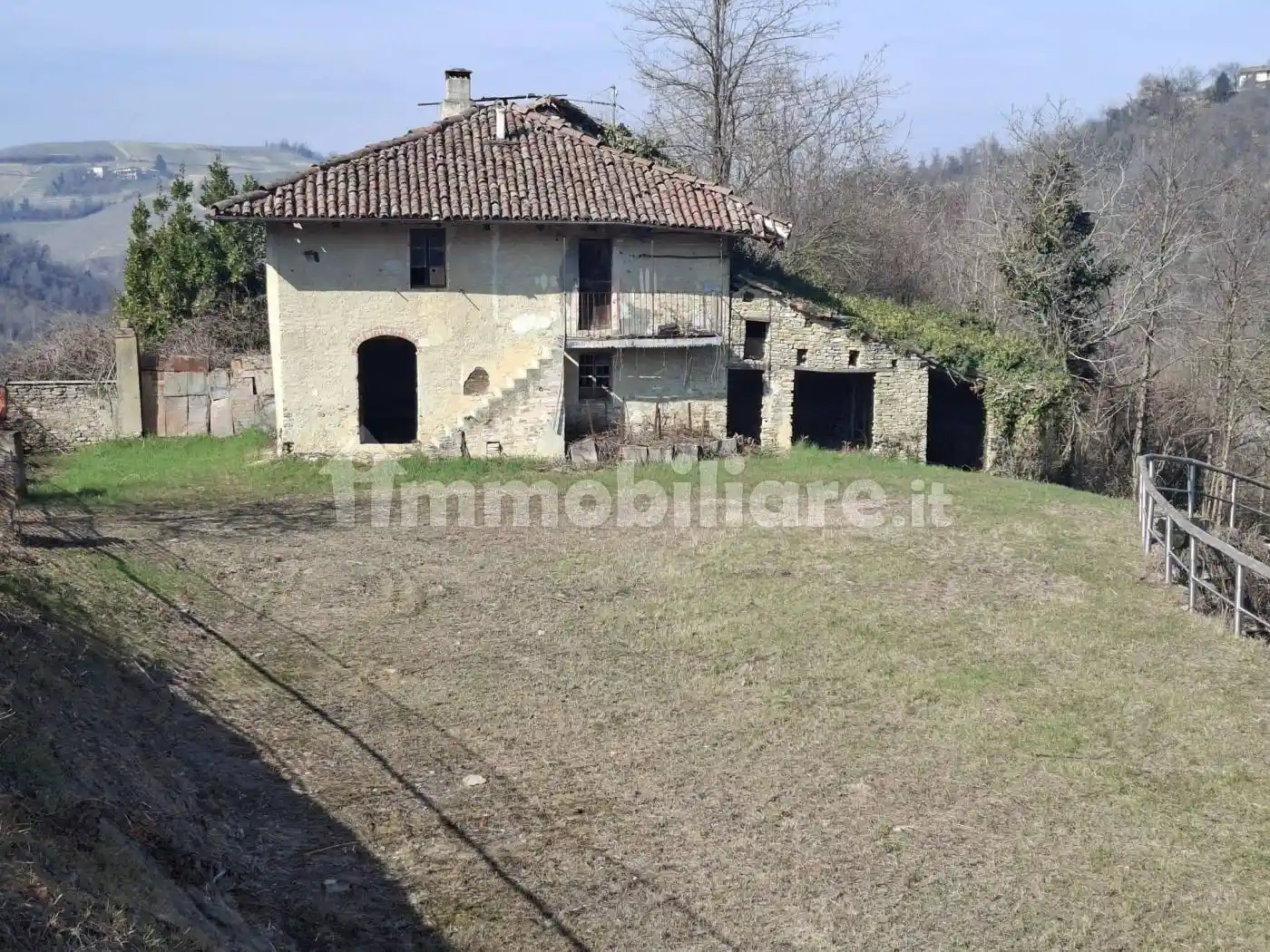 Rustico - Casale in vendita a Sinio