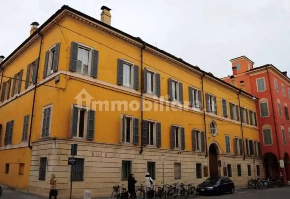 Appartamento in vendita a Modena