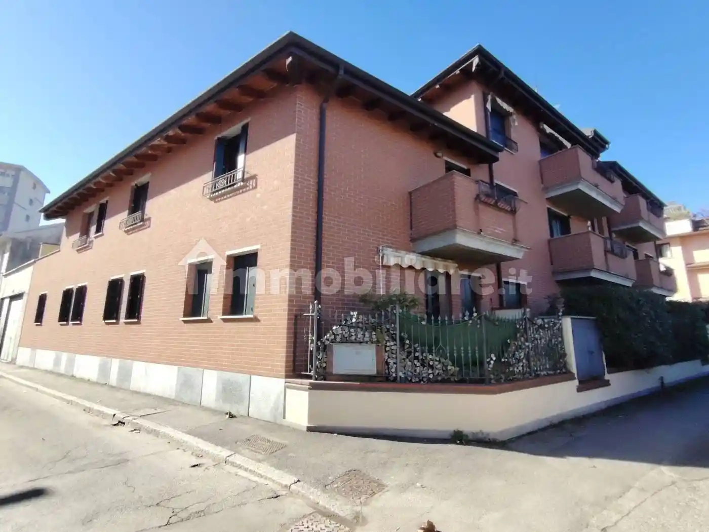 Appartamento in vendita a Rho