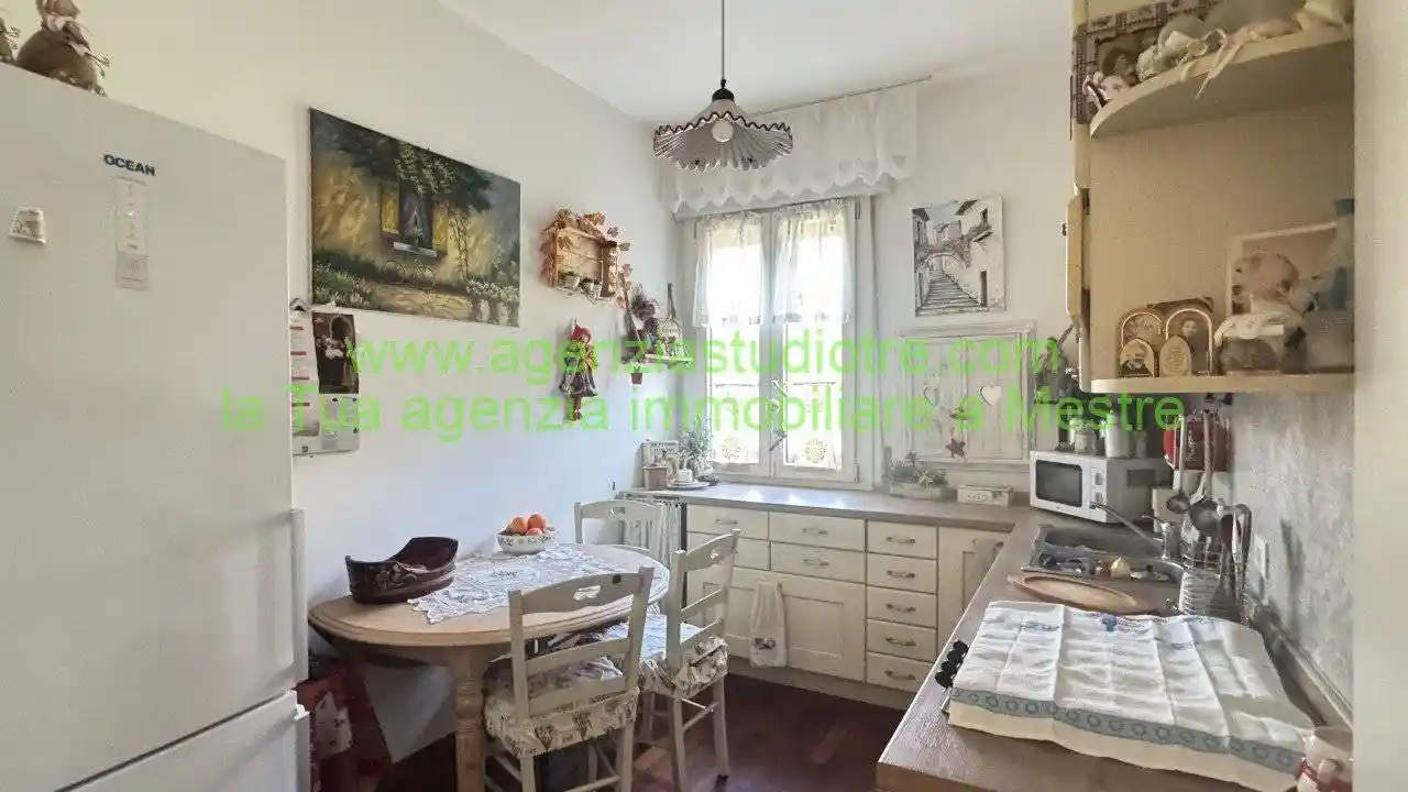 Appartamento in vendita a Venezia