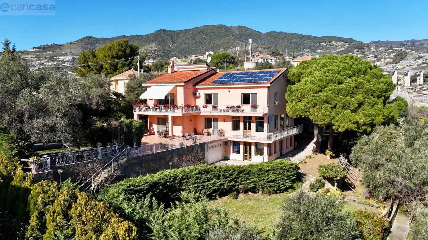 Villa in vendita a Sanremo