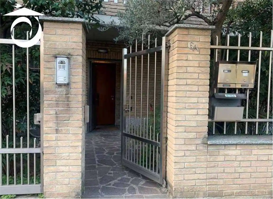 Appartamento in vendita a Limbiate