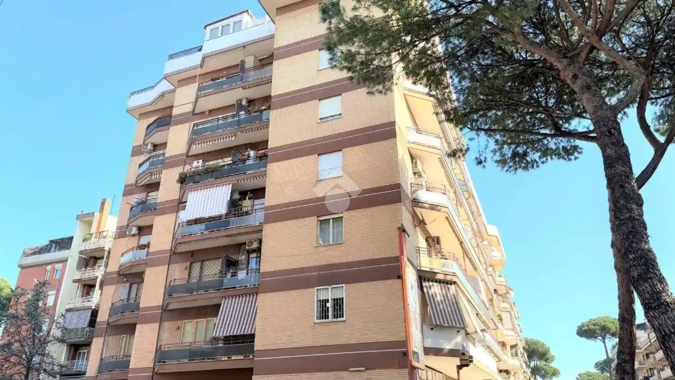 Appartamento in vendita a Guidonia Montecelio