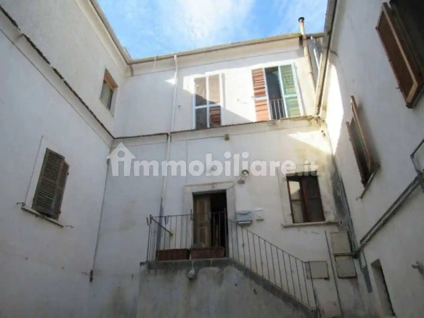 Appartamento in vendita a Torre de' Passeri