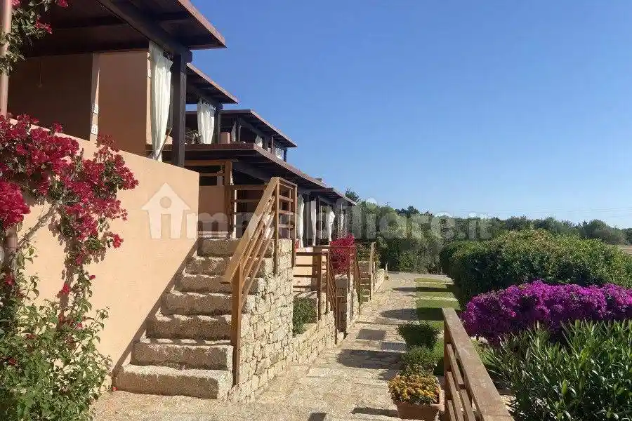 Appartamento in vendita a Arzachena