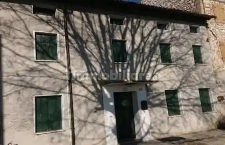 Casa indipendente in vendita a Caneva