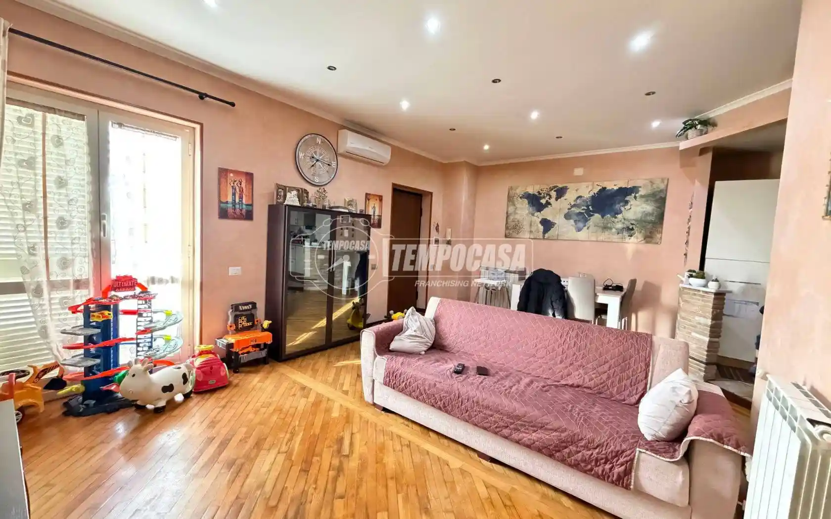 Appartamento in vendita a Roma