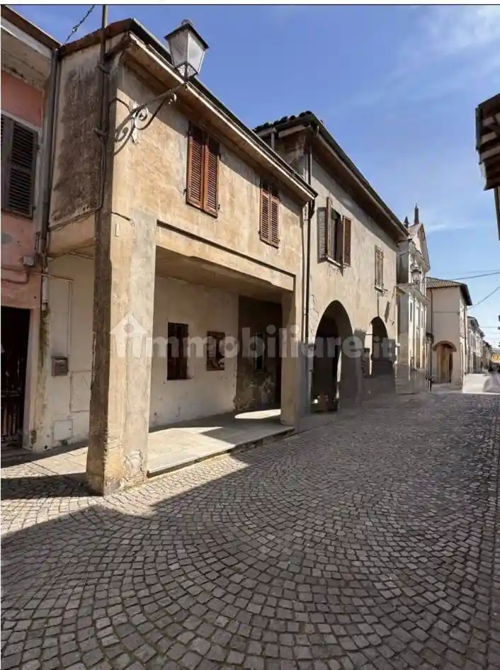 Casa indipendente in vendita a Fontanetto Po