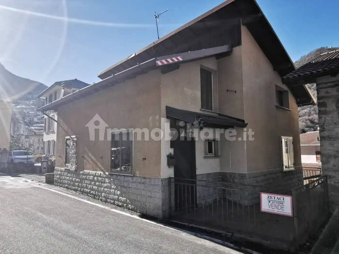 Villa in vendita a Schignano