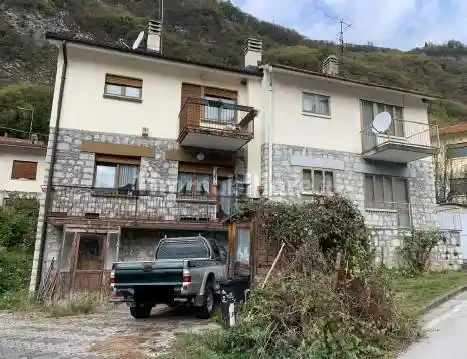 Villa in vendita a Longarone