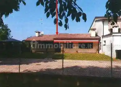 Casa indipendente in vendita a Volpago del Montello