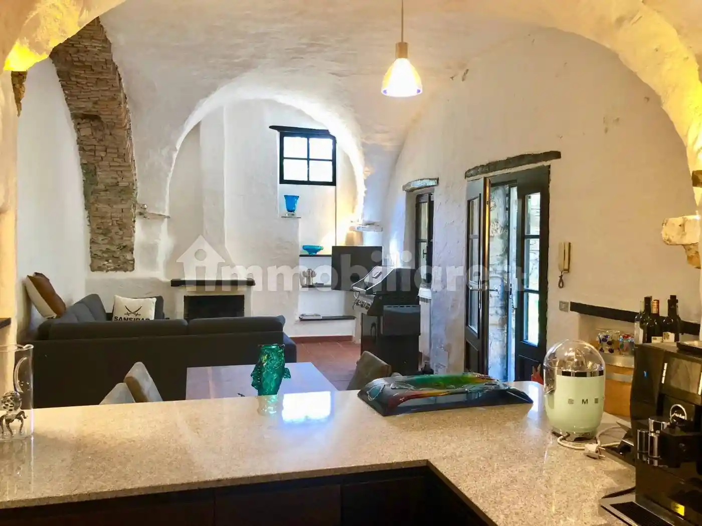 Appartamento in vendita a Civezza