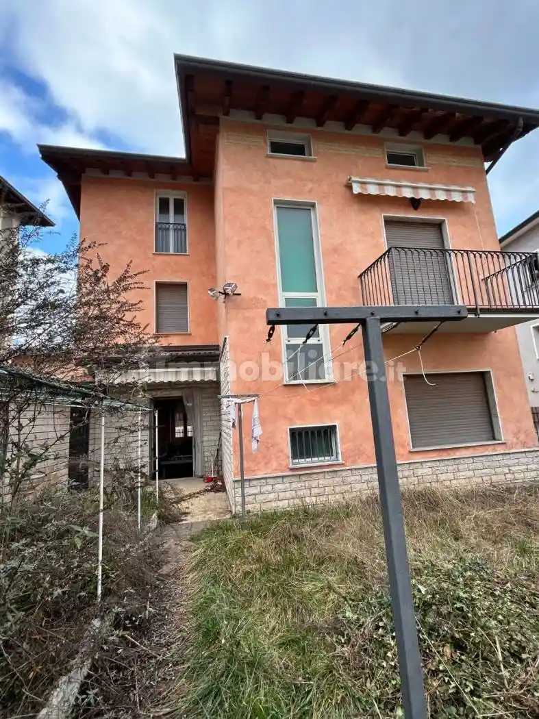 Villa in vendita a Villa Carcina