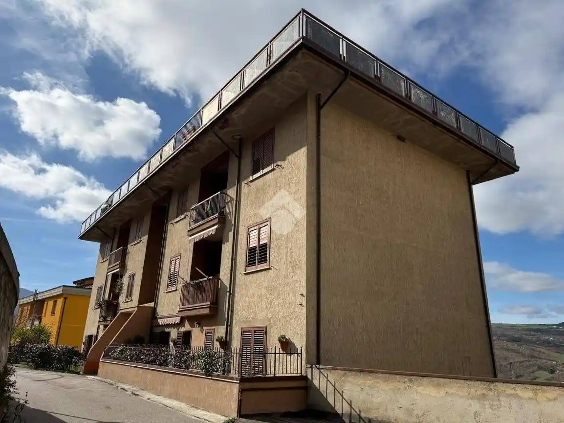 Appartamento in vendita a Tito