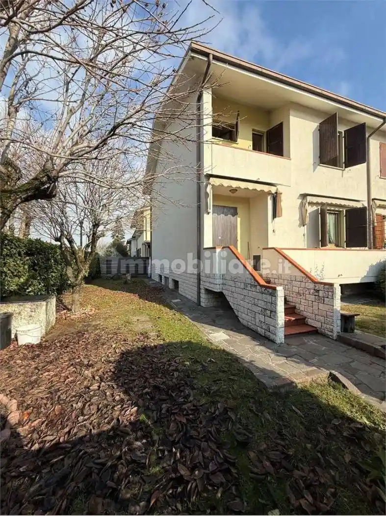 Villetta a schiera in vendita a Sassuolo