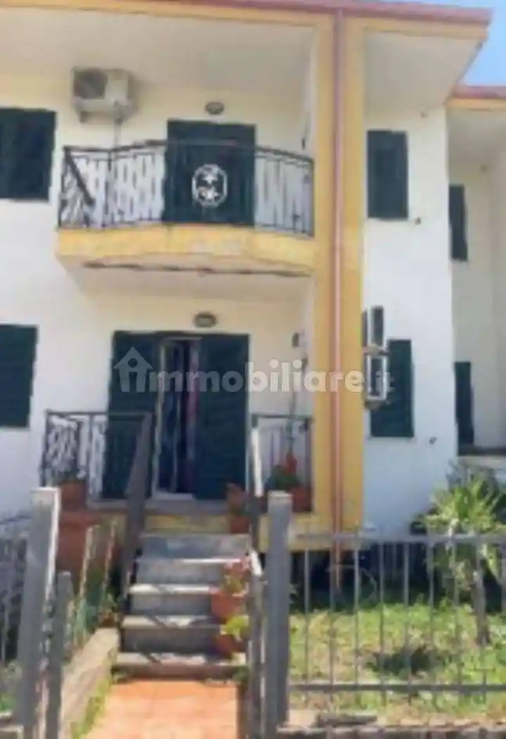 Appartamento in vendita a Sant'Andrea Apostolo dello Ionio