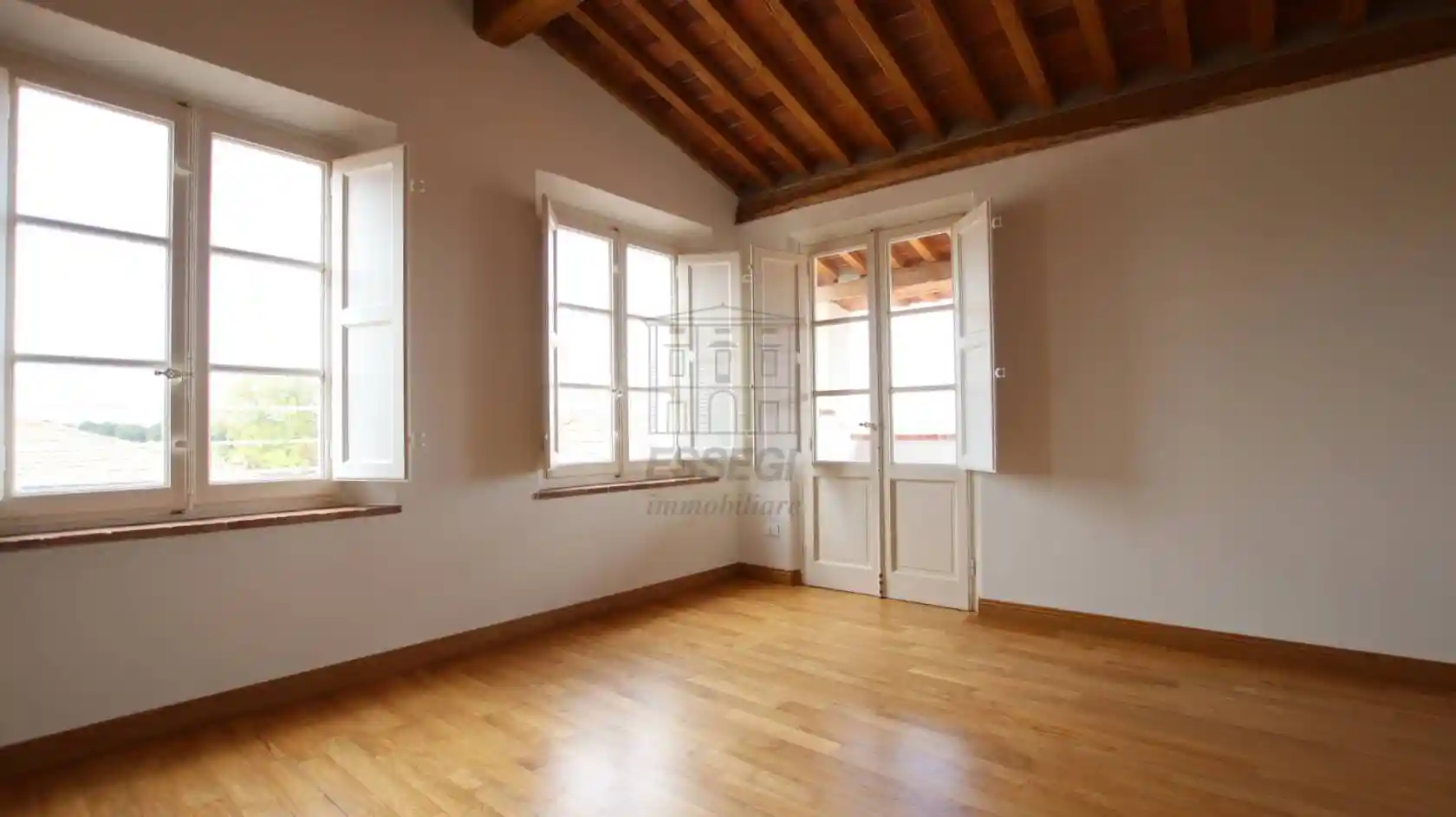 Appartamento in affitto a Lucca