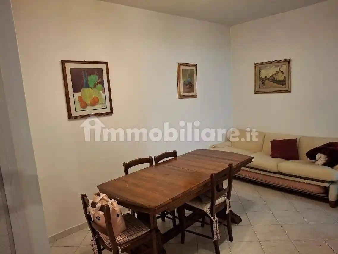 Casa indipendente in affitto a Pisa