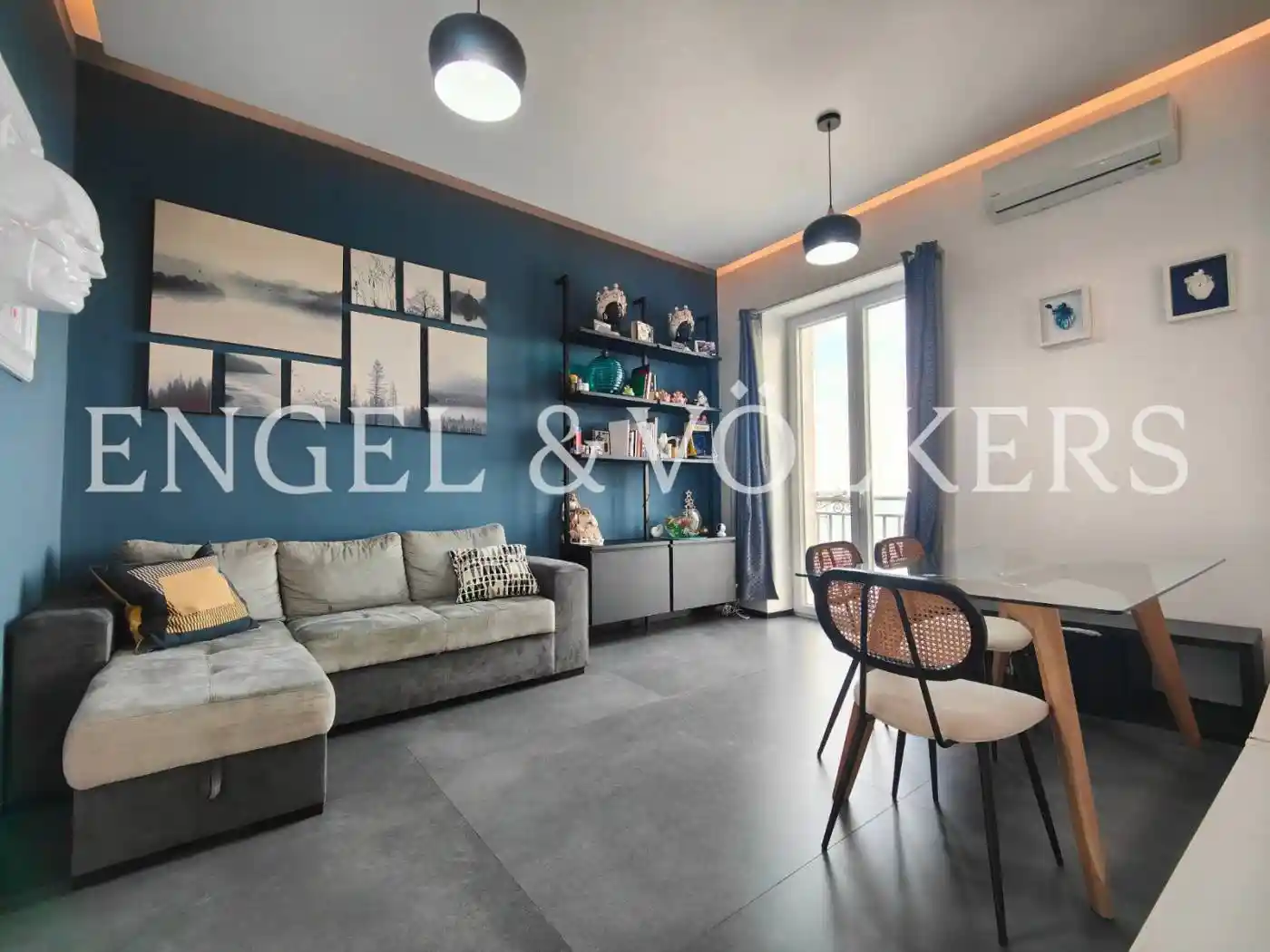 Appartamento in vendita a Napoli