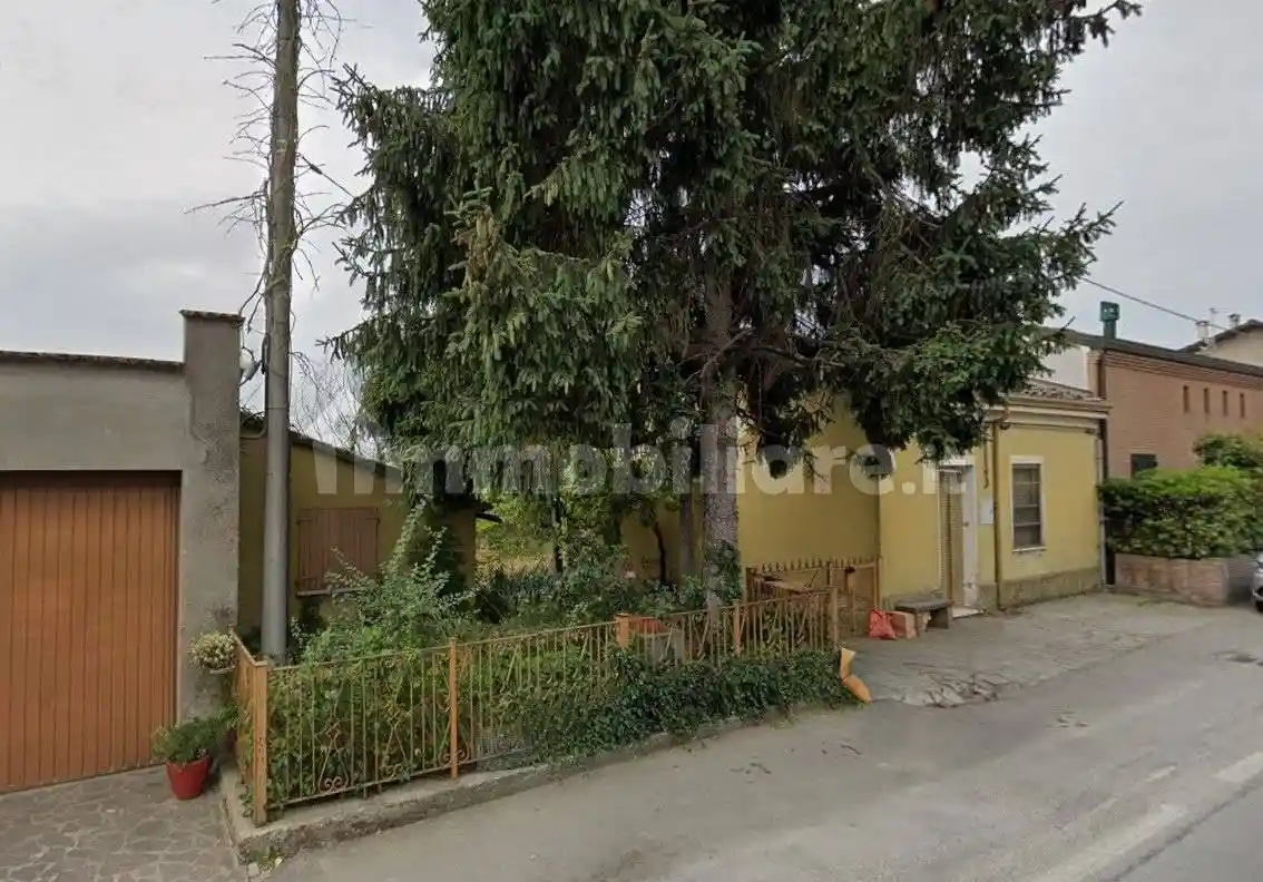 Casa indipendente in vendita a Cesena