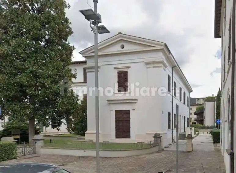 Appartamento in vendita a Montevarchi