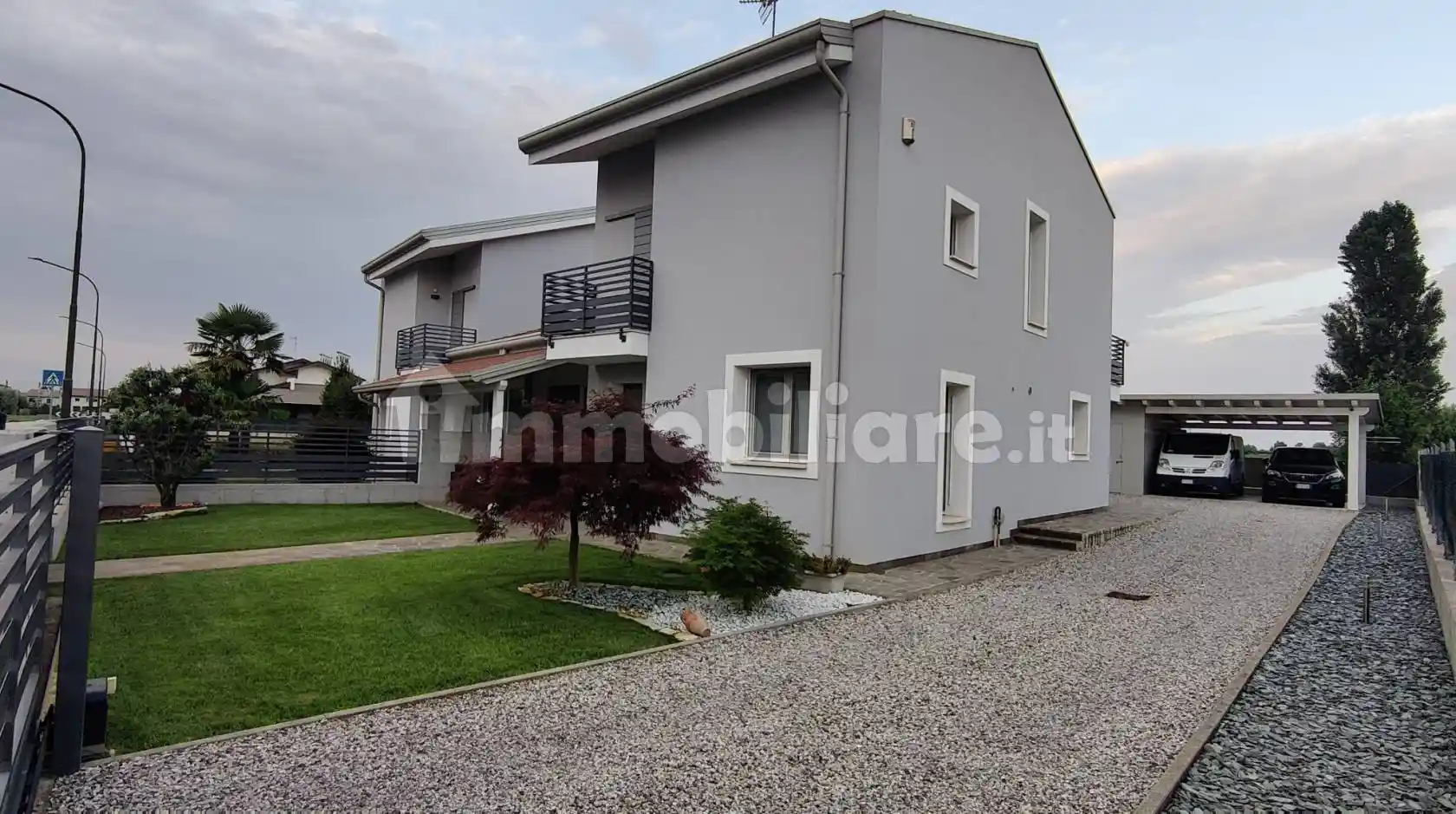 Villa in vendita a Costa di Rovigo
