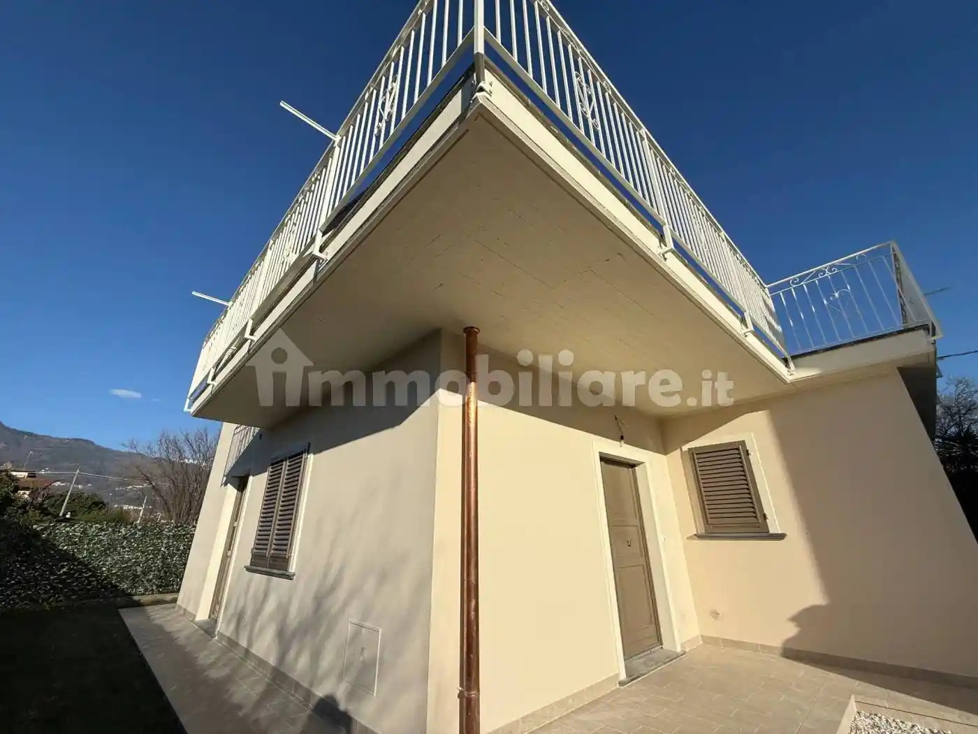 Villa in vendita a Massa