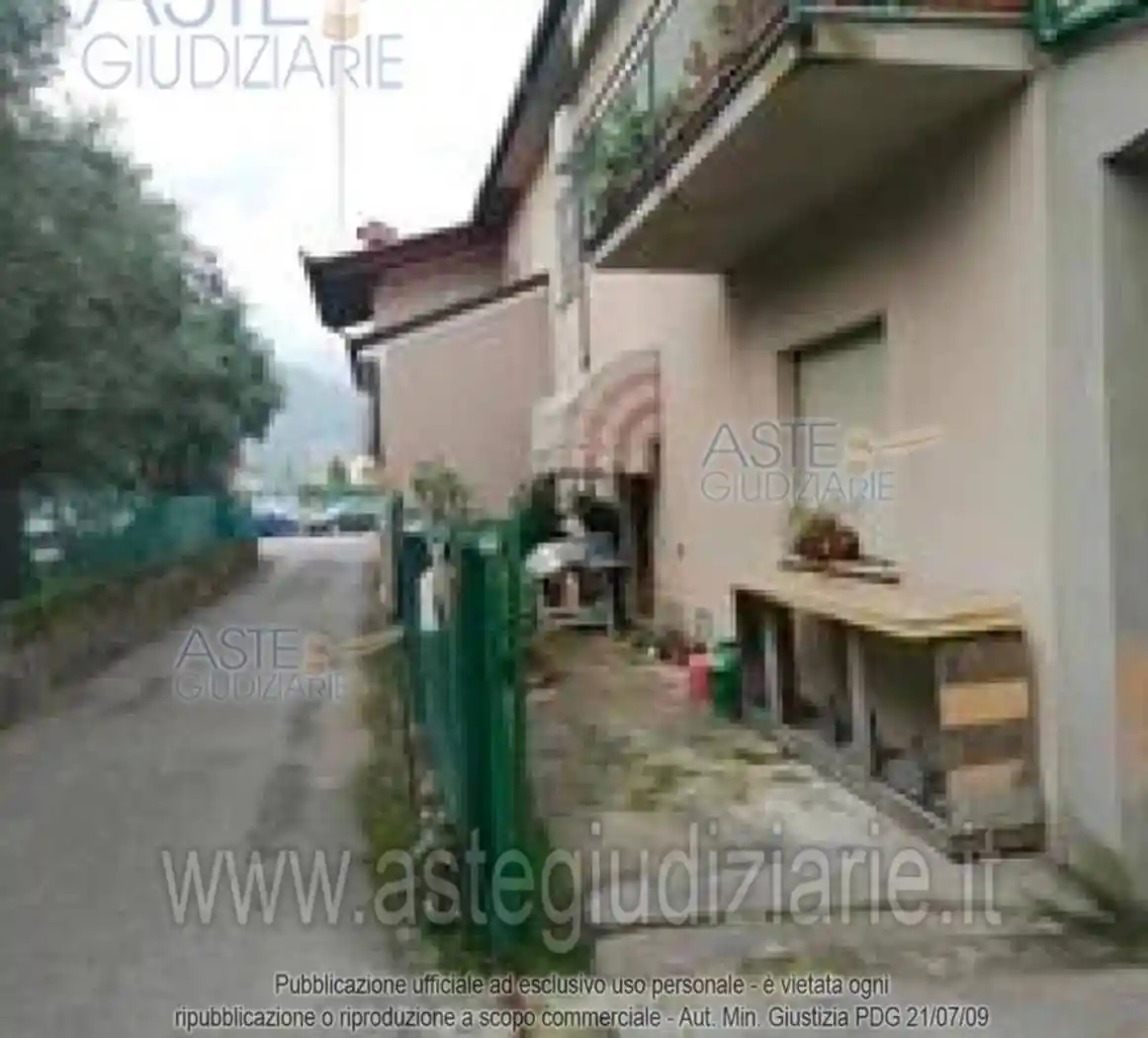 Appartamento in vendita a Seravezza