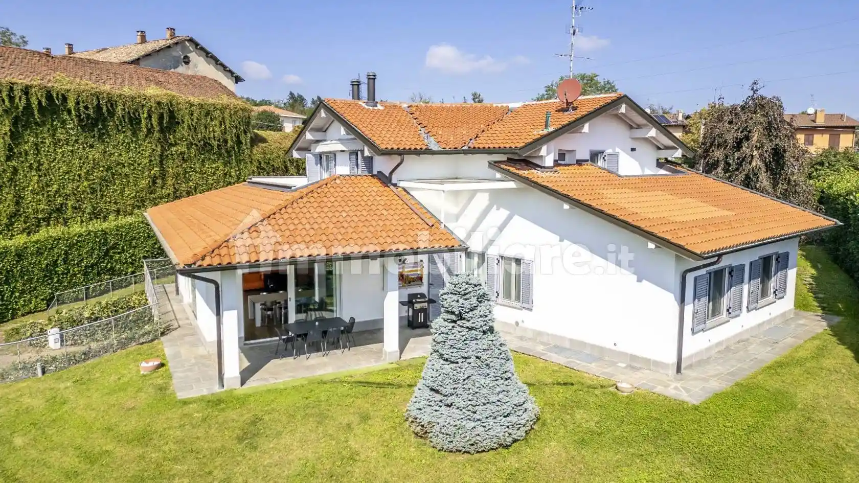 Villa in vendita a Sumirago