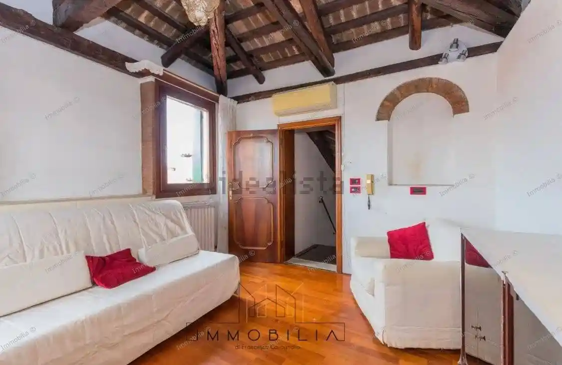 Appartamento in vendita a Venezia