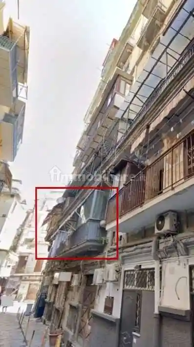 Appartamento in vendita a Napoli