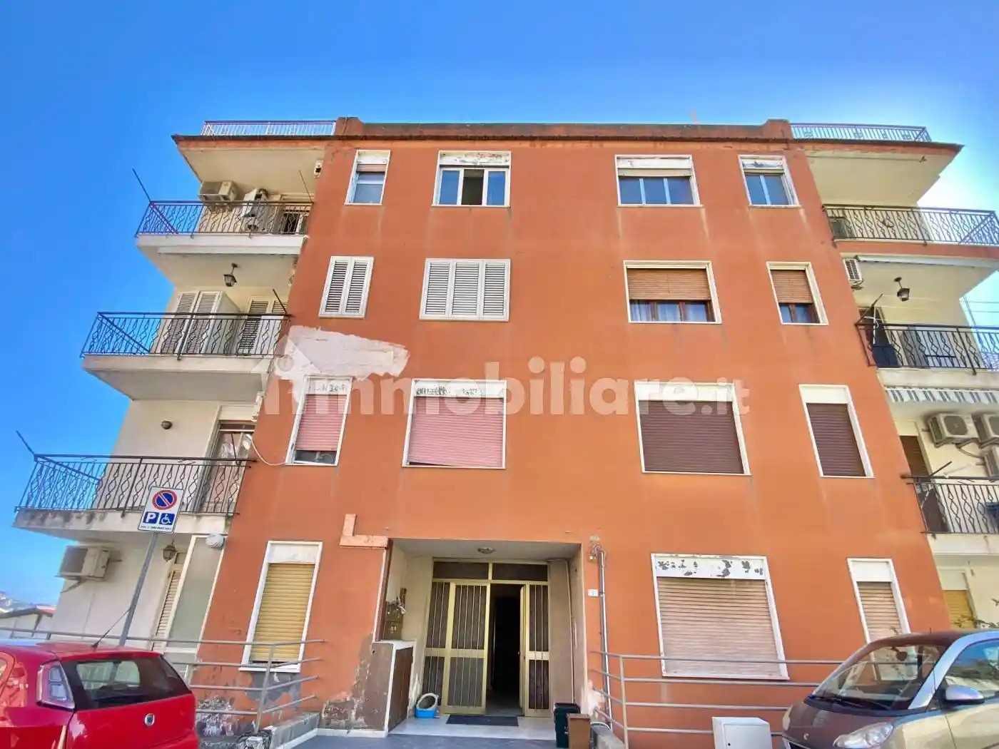 Appartamento in vendita a Giardini-Naxos