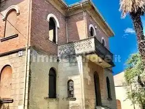 Villa in vendita a Forlimpopoli