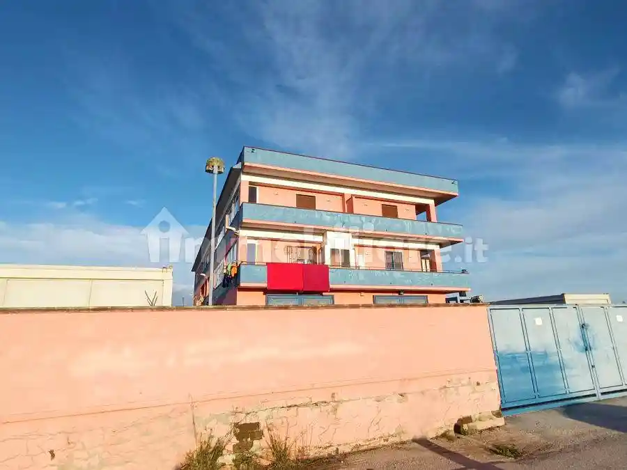 Appartamento in affitto a Mondragone